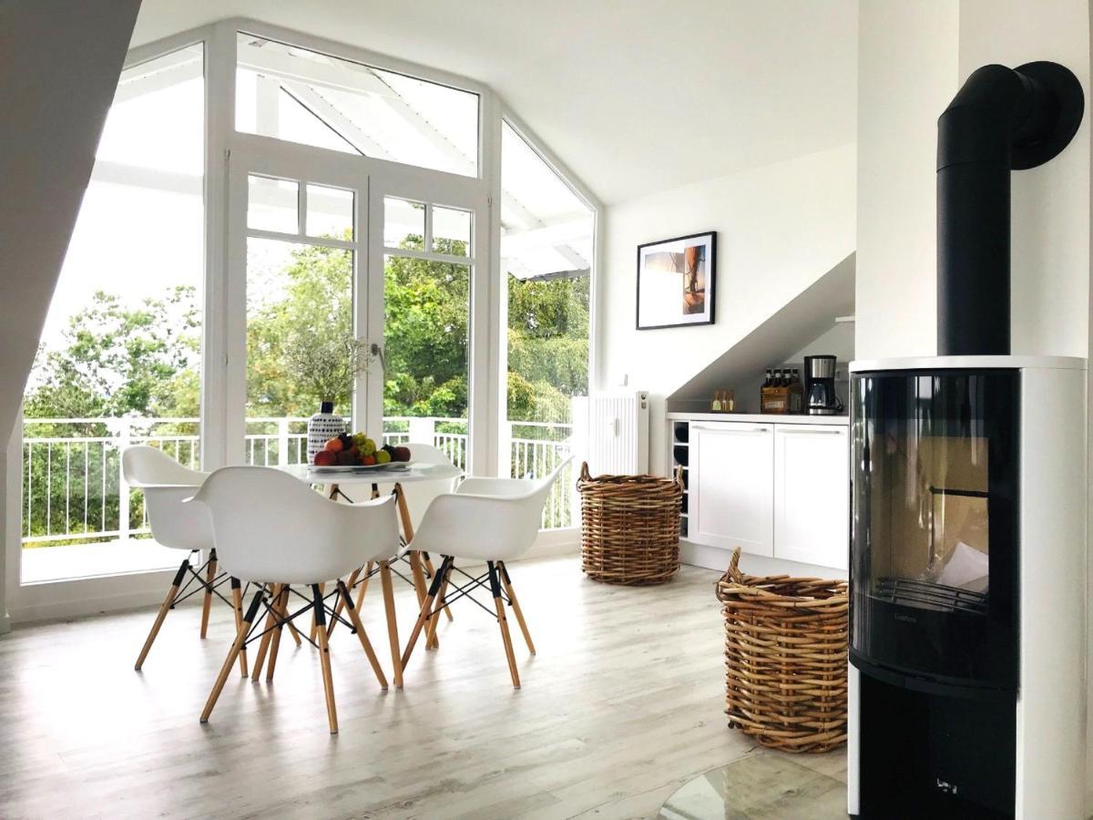 Moderne Ferienwohnung Mit Balkon, Meerblick - Ferienresidenz Zwei Boddenfewo 1-5 Lietzow Luaran gambar